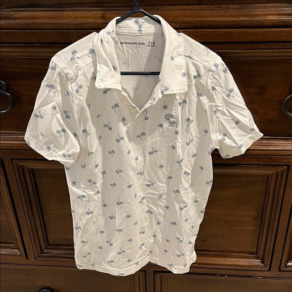 Abercrombie Kids white Polo with Blue Palm tree Pattern
